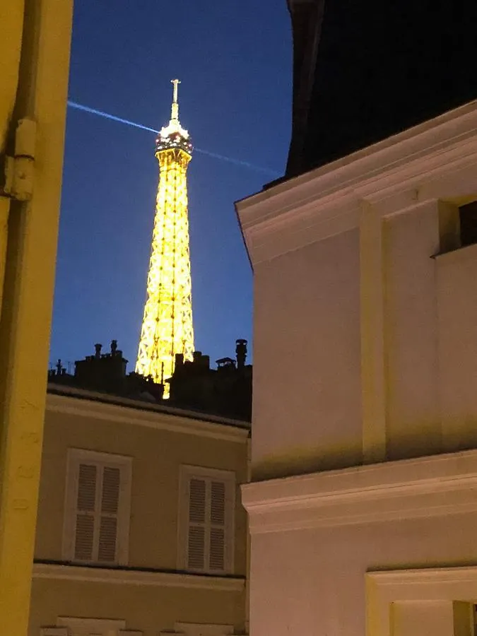 Apartment Tour Eiffel Gros Caillou Paris